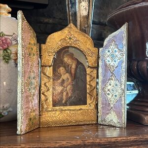 Gold and Pink Madonna and Child Florentine Triptych Icon